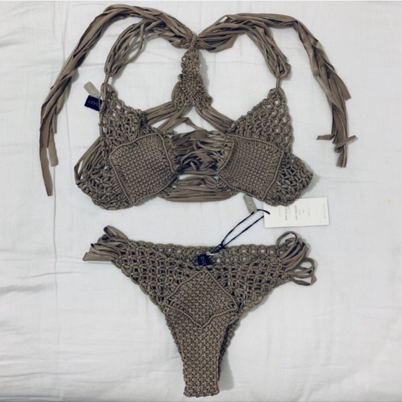 Indah Kohsamui shimmer bikini set - Picture 4 of 5